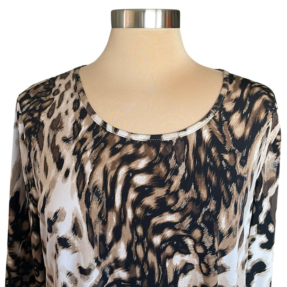 Susan Graver Animal Print Tunic Top Asymmetric Hem Sz LARGE Sophisticated Chic - Picture 3 of 10